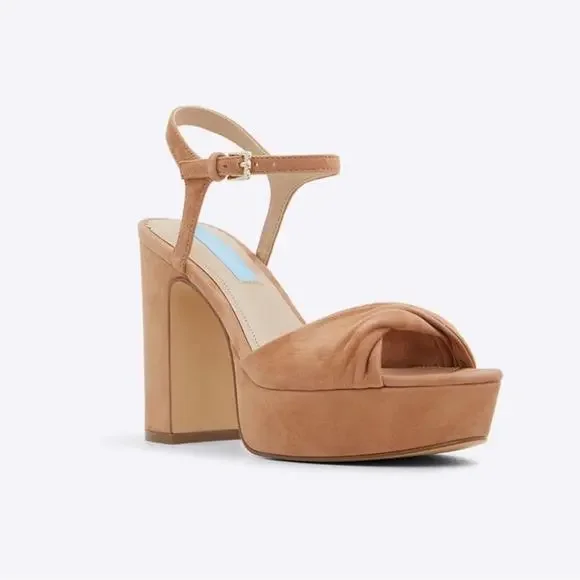 Draper James NWT Platform Suede Sandals in a Tan color, few smudges, no Box. - Picture 3 of 16